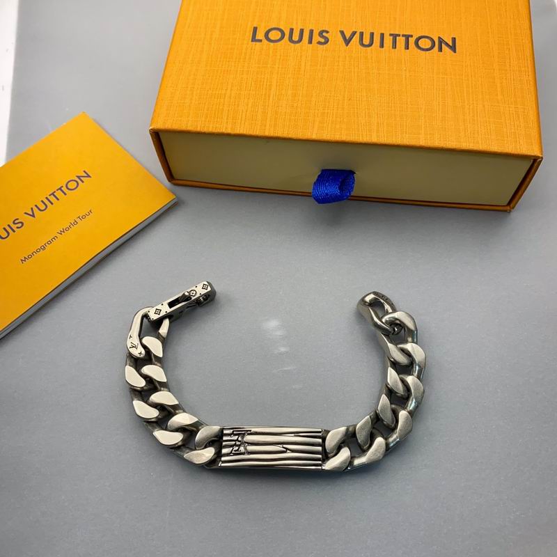 LV Bracelet 03lyr326